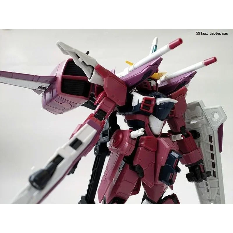 Bandai-figura de acción de Gundam RG 1/144, figura de acción de la justicia, modelo de juguete, adornos de colección, regalos, Original, en Stock