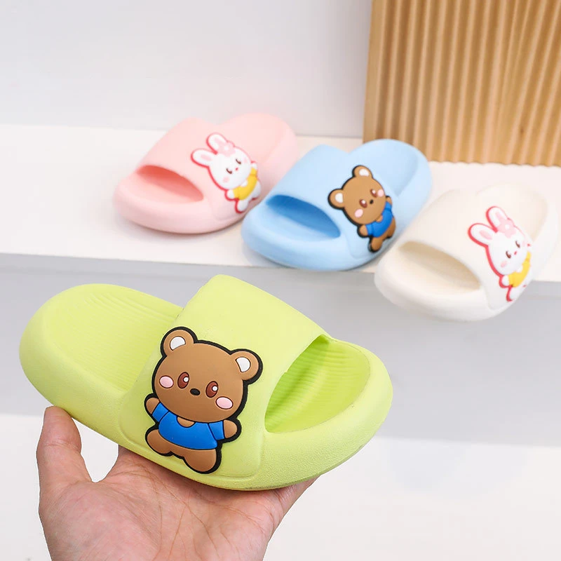 tenis Thick Sole Slippers Summer 23 New Home Children Shoes Wearing Cartoon Outside Wear Boys and Girls Casual Sandals sandalias