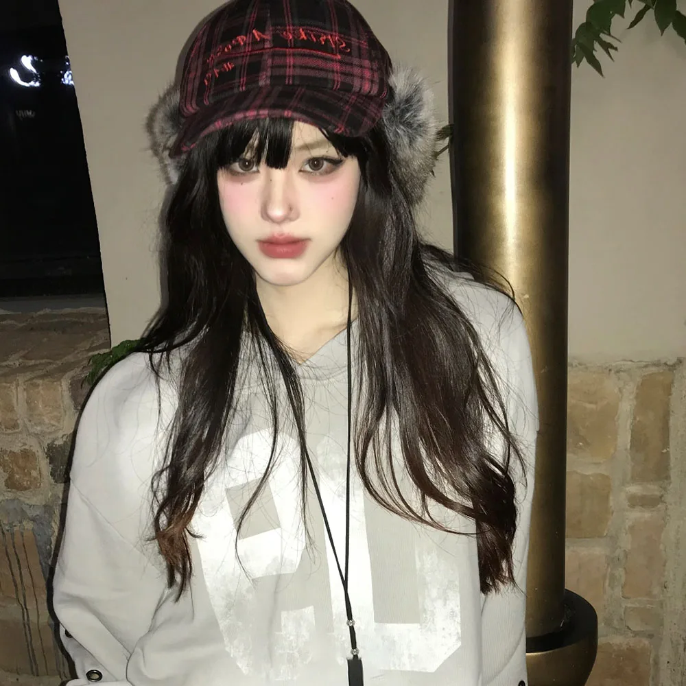Retro Gothic style y2k winter women baseball caps American camouflage plush Trend Warm Adjustable Bomber Outdoor  ear protector