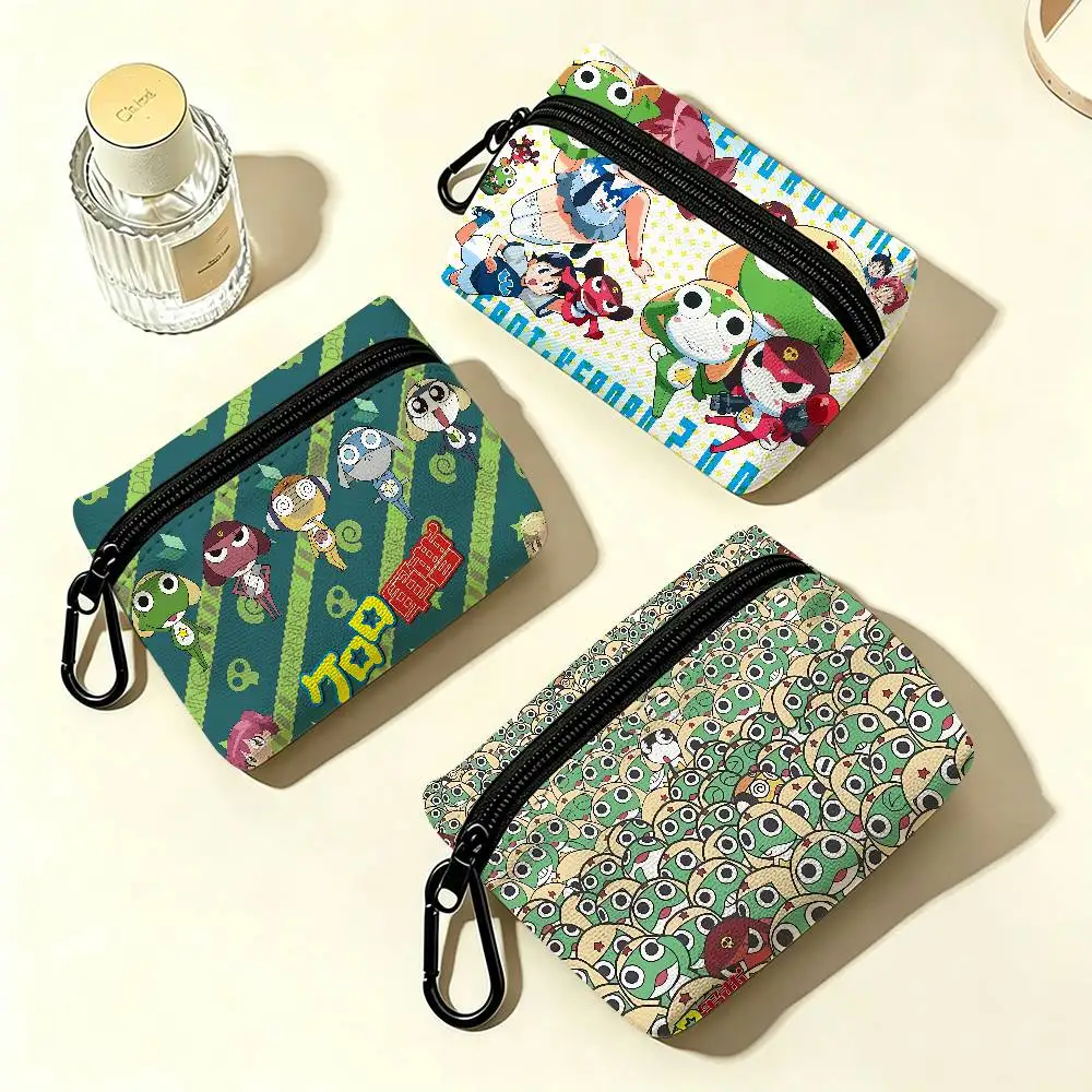 Cartoon Funny Keroro Gunsou Frog Lightweight Oxford Fabric Coin Purse With Black Carabiner Hook Card Holder Earphone Storage