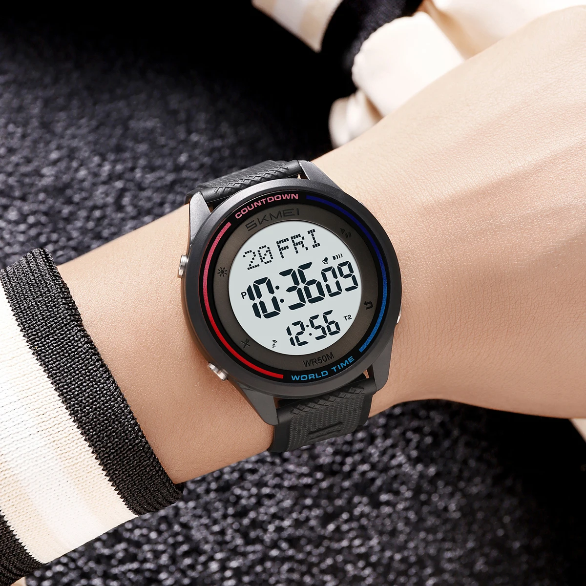 SKMEI Multifunctional Digital Wristwatch For Men Women Outdoor LED Light Waterproof Watches Fashion Sports Chrono Military Watch