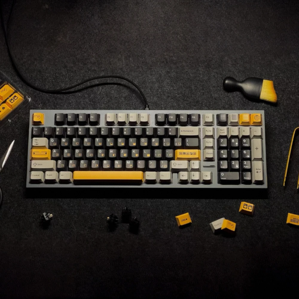 

Domikey M-5 Theme Keycap Set 141key PBT Custom Retro Keyboard Cap Cherry Profile KeyCap for Mechanical Keyboard Accessories Gift