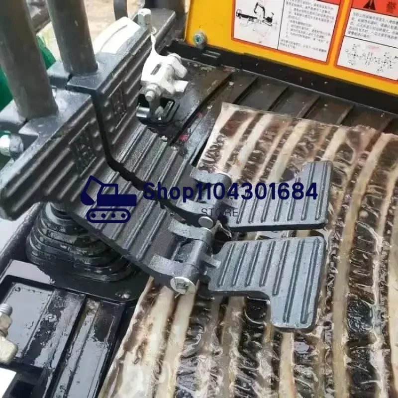 Digging Walking Pedal Kubota 15 Sany Xugong Drilling-free Welding Directly Install Mini Excavator Lovol 18 Xugong 15 Lonking 16