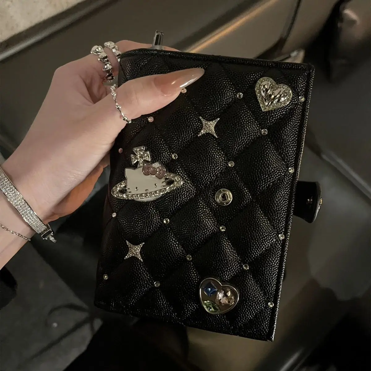 مرحبا كيتي حامل جواز السفر موضة حساسة الجلود معرف حقيبة التخزين الجديدة المحمولة عالية السعة الأصالة حامل بطاقة الهدايا