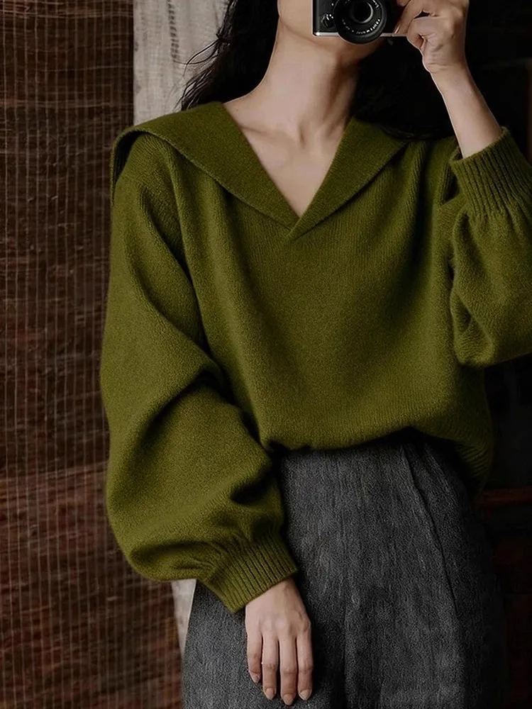 

Оливково-зеленый свитер с V-образным вырезом, свободного кроя, для ношения как под одежду, так и поверх нее, с длинными рукавами, вязаный топ для осени и зимы, повседневный, комфортный стиль
