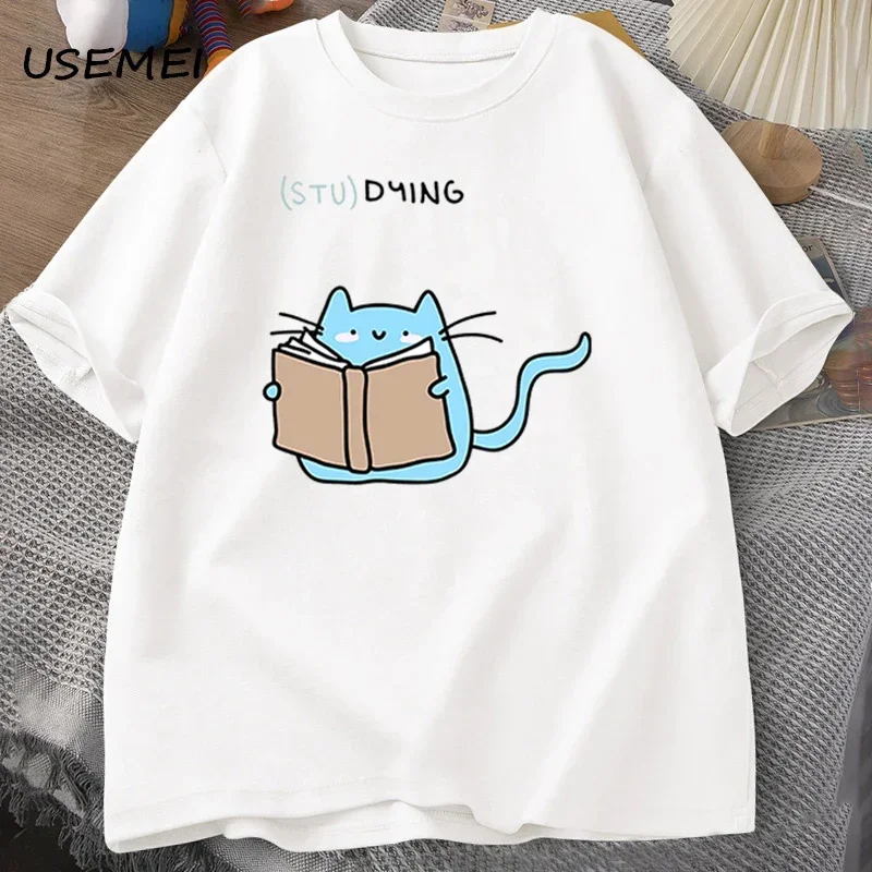 

Studying Cat T-shirt Men Clothings Round Neck Cute Fuuny Graphic Cat Tees Harajuku Cotton Short Sleeve Tshirts Mens Clothing