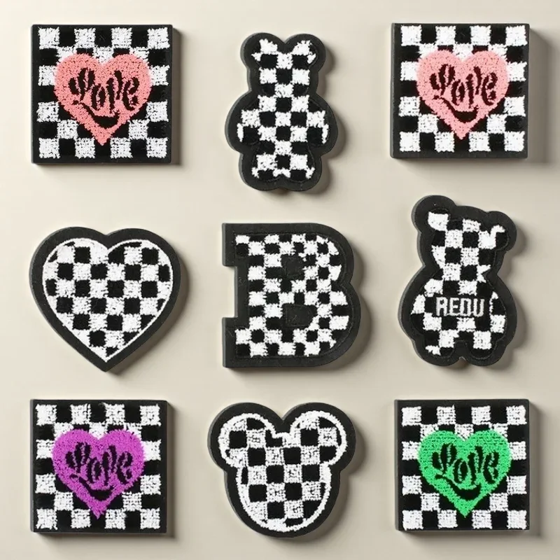 Square Embroidery Cloth Sticker Computer Embroidery Chapter Boy Ironing Plaid Pattern Clothes Decorative Embroidery Label