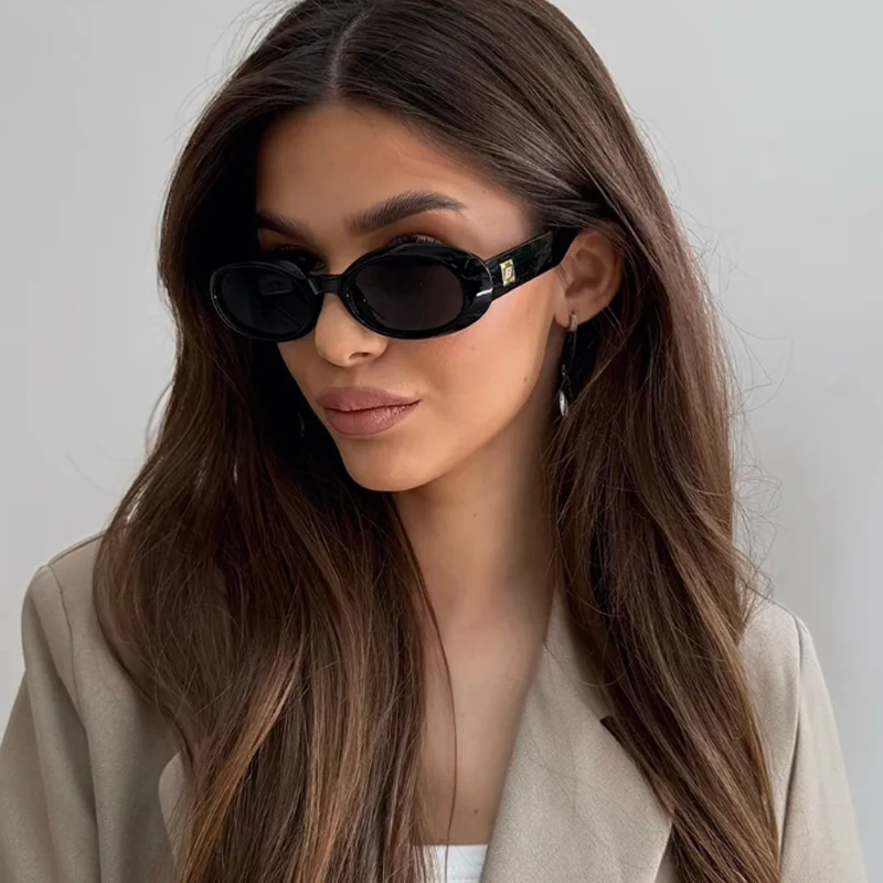 Protective Glasses 4Pcs Women Oval Sunglasses Colorful Frame Rivet Shades UV400 Femlae Punk Style Sun Glasses Outdoor Unisex