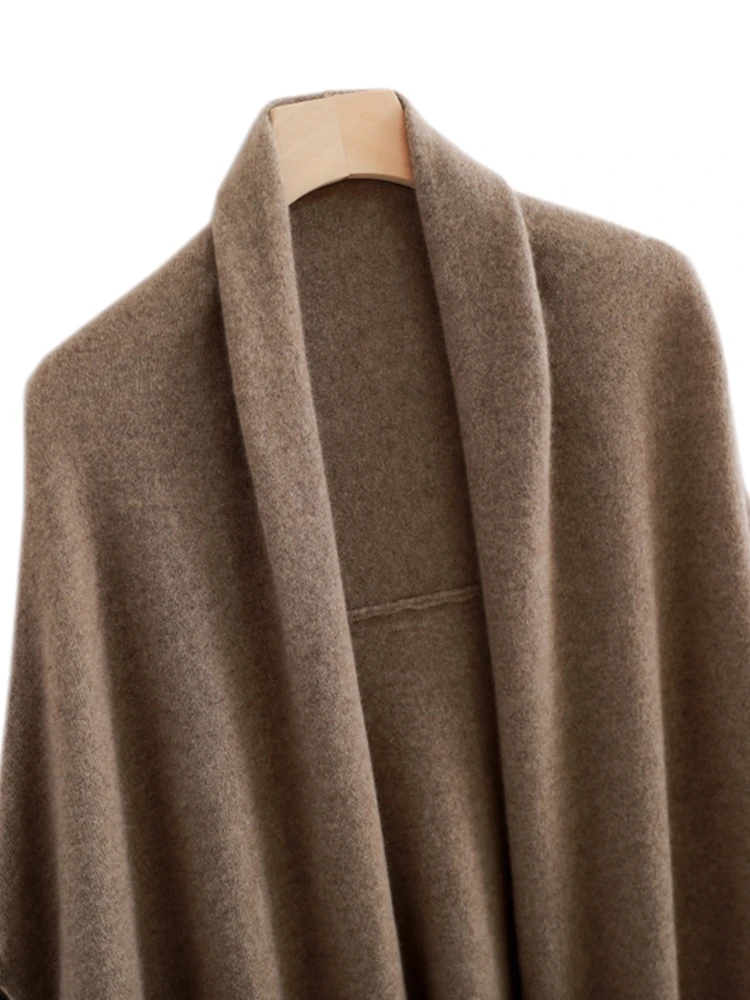 Autumn Winter New Style Loose Batwing Sleeve Cashmere Shoulder Wrap Cardigan Women's Knitted Outerwear High End Coat