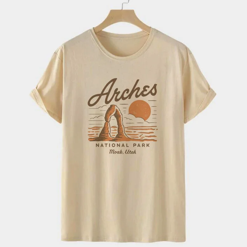 Female Arches National Park T-Shirt Short Sleeve Vintage Outdoor Hiking T Shirt Retro Boho Travel Graphic Tshirts Women Clothes