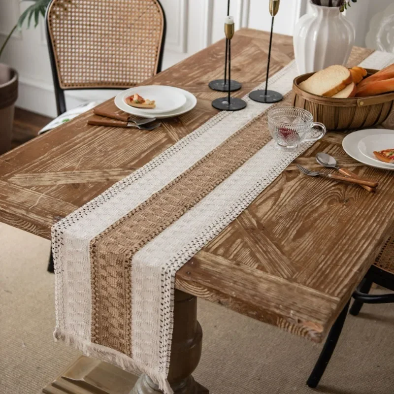 

Patchwork Burlap Table Runner,Bohemian Modern Farmhouse Country Woven Cotton Crochet,Wedding Christmas Dinner Table Decoration