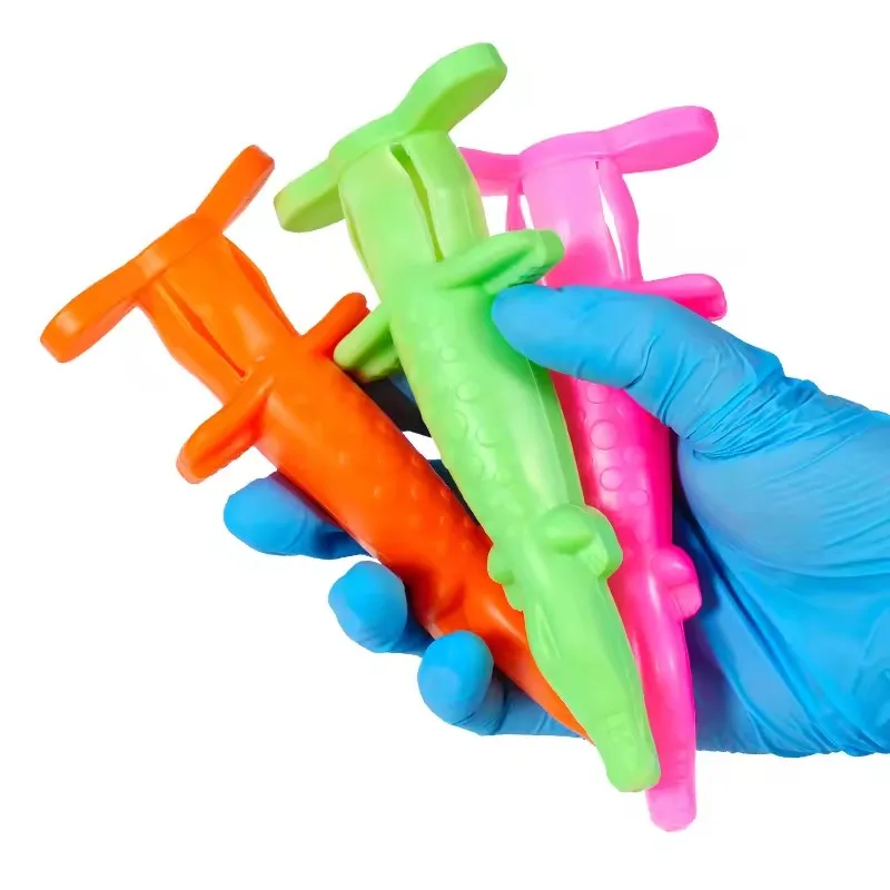 1pc Dental Syringe Sleeve Cover Reusable Cute Crocodile Shaped Needle Protective Case Dentist Surgical Injector Tool