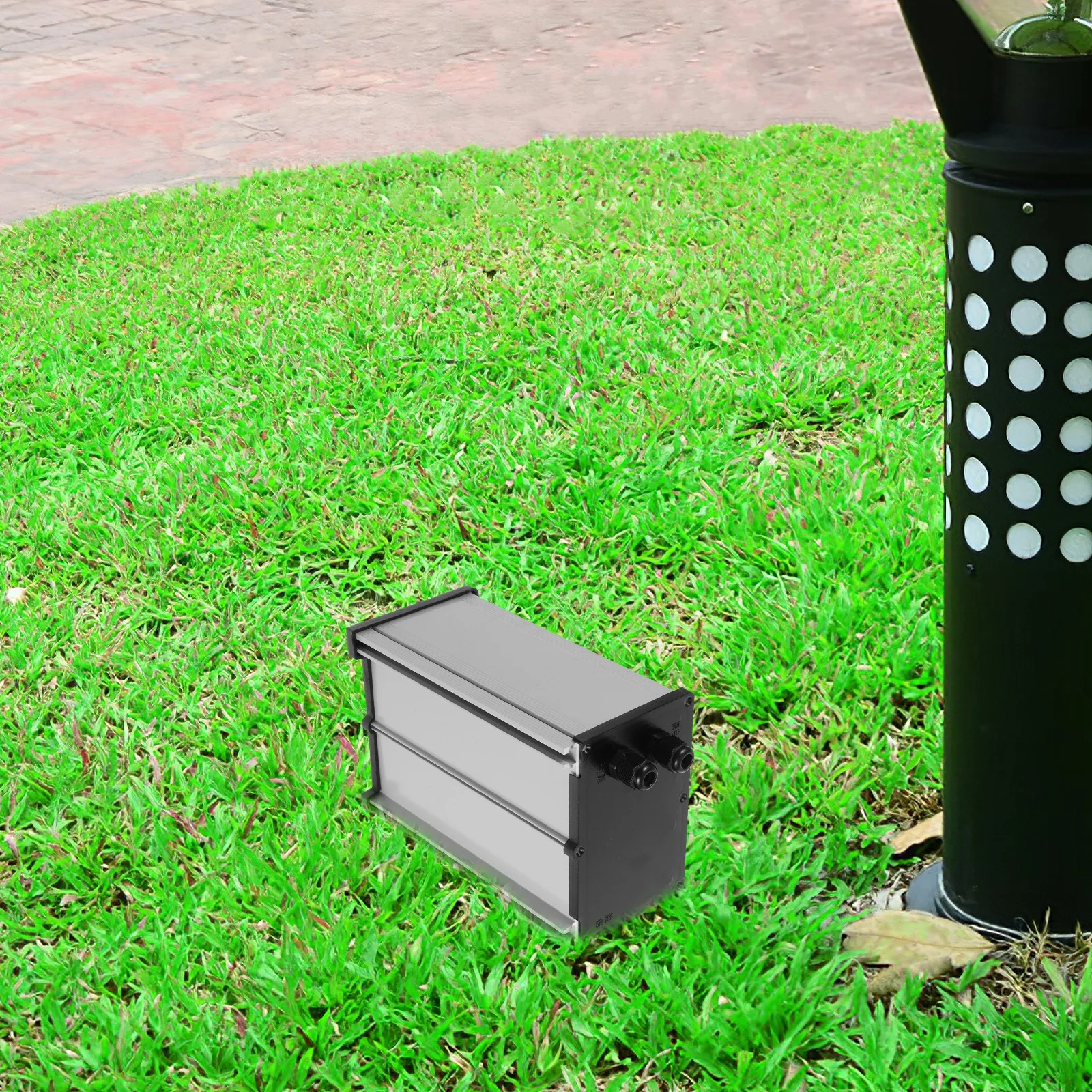 

Storage Box Waterproof Outdoor Enclosure for Solar Street Lights Heavy Duty Plastic Electrical Connection