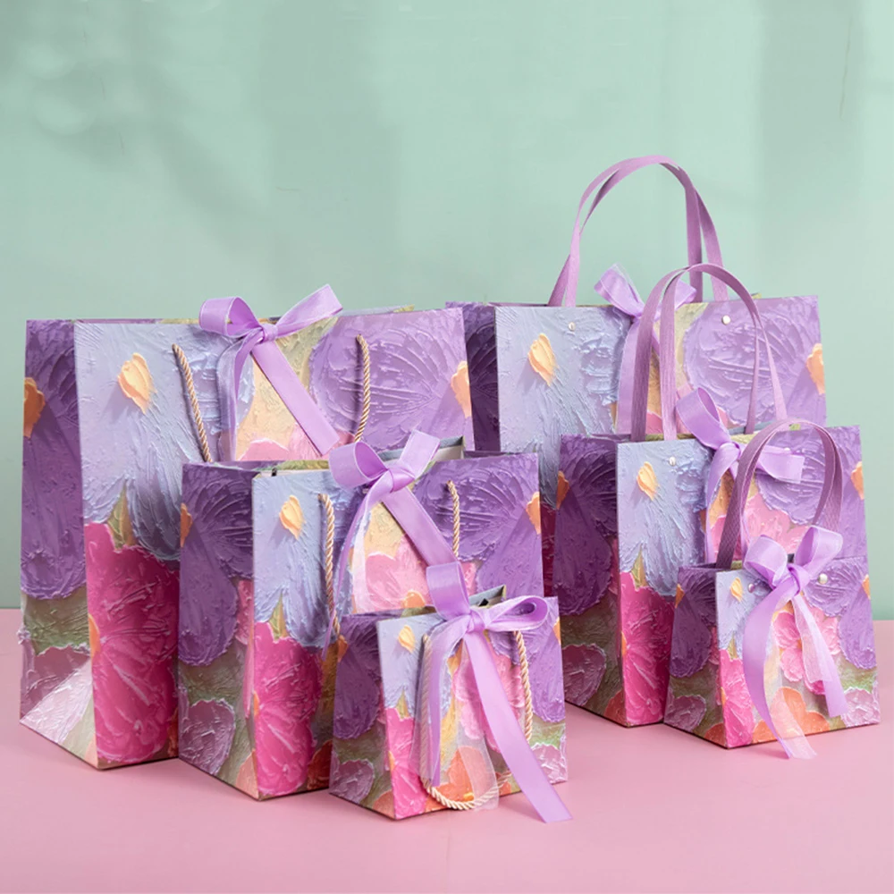 1 Pcs Holiday Party Gift Bag Paper Bag with Handle Gift Colored Paper Bags With Special Desigh