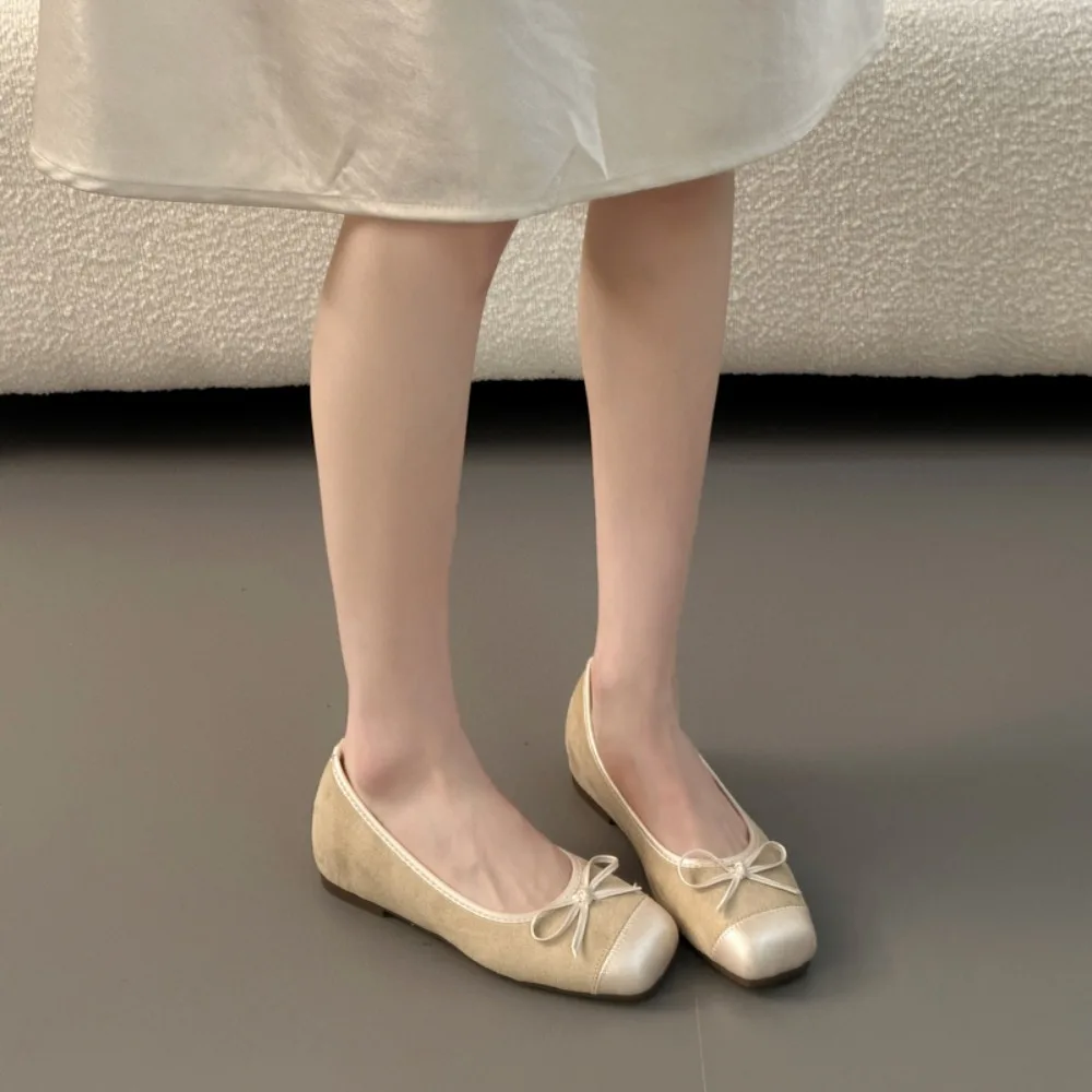 Flat Shoes for Women Spring and Autumn 2026 New Square Toe Bow Shallow Square Solid Color Large Size  Loafers Ladies Shoes