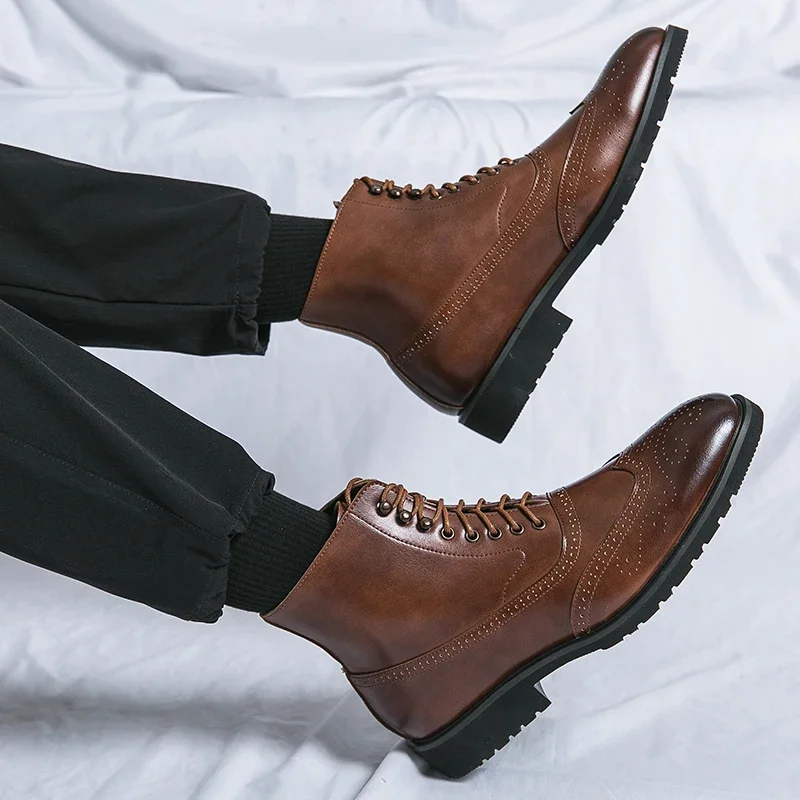 

British Style Fashionable and Versatile Men's Business Casual Boots, Paired with Formal Clothing for Business Travel