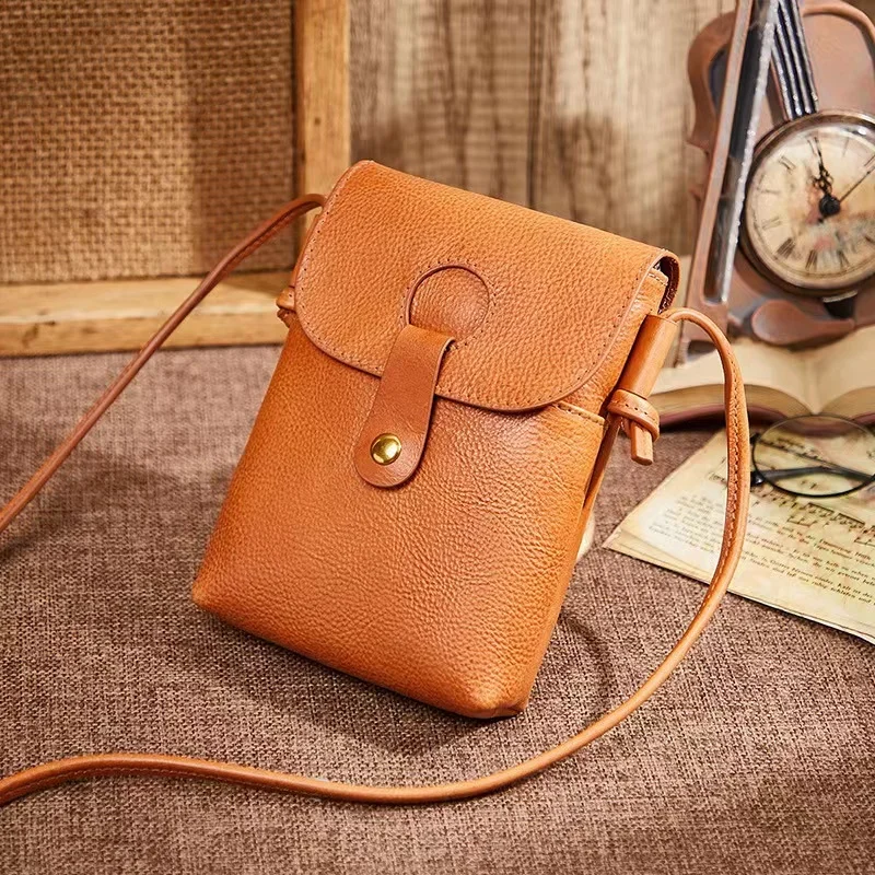 

2024 New Women's Small Bag Genuine Leather First layer Cowhide Retro Messenger Mobile Phone Wallet