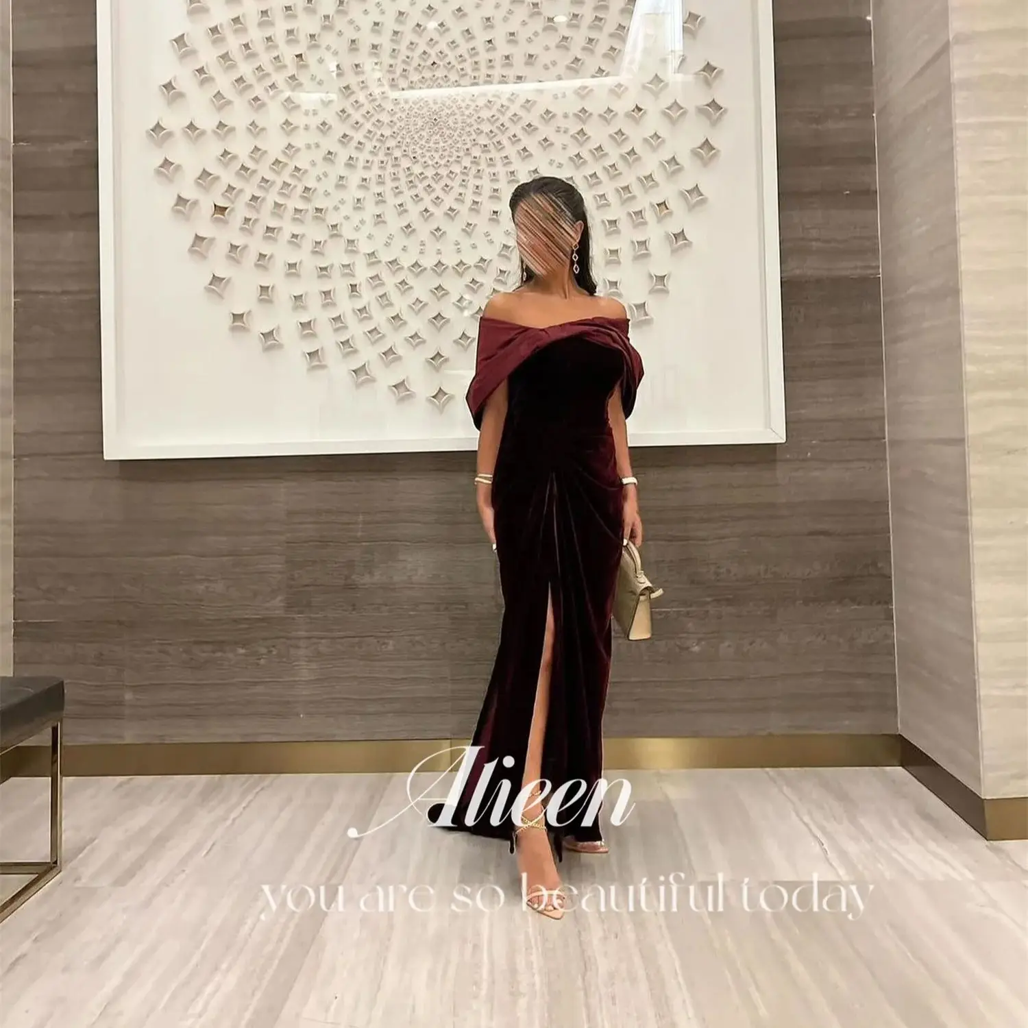 

Aileen Customized Satin Claret Off the Shoulders Elegant Woman Wedding Party Dress Luxury Evening Dresses 2024 Gala Prom Women