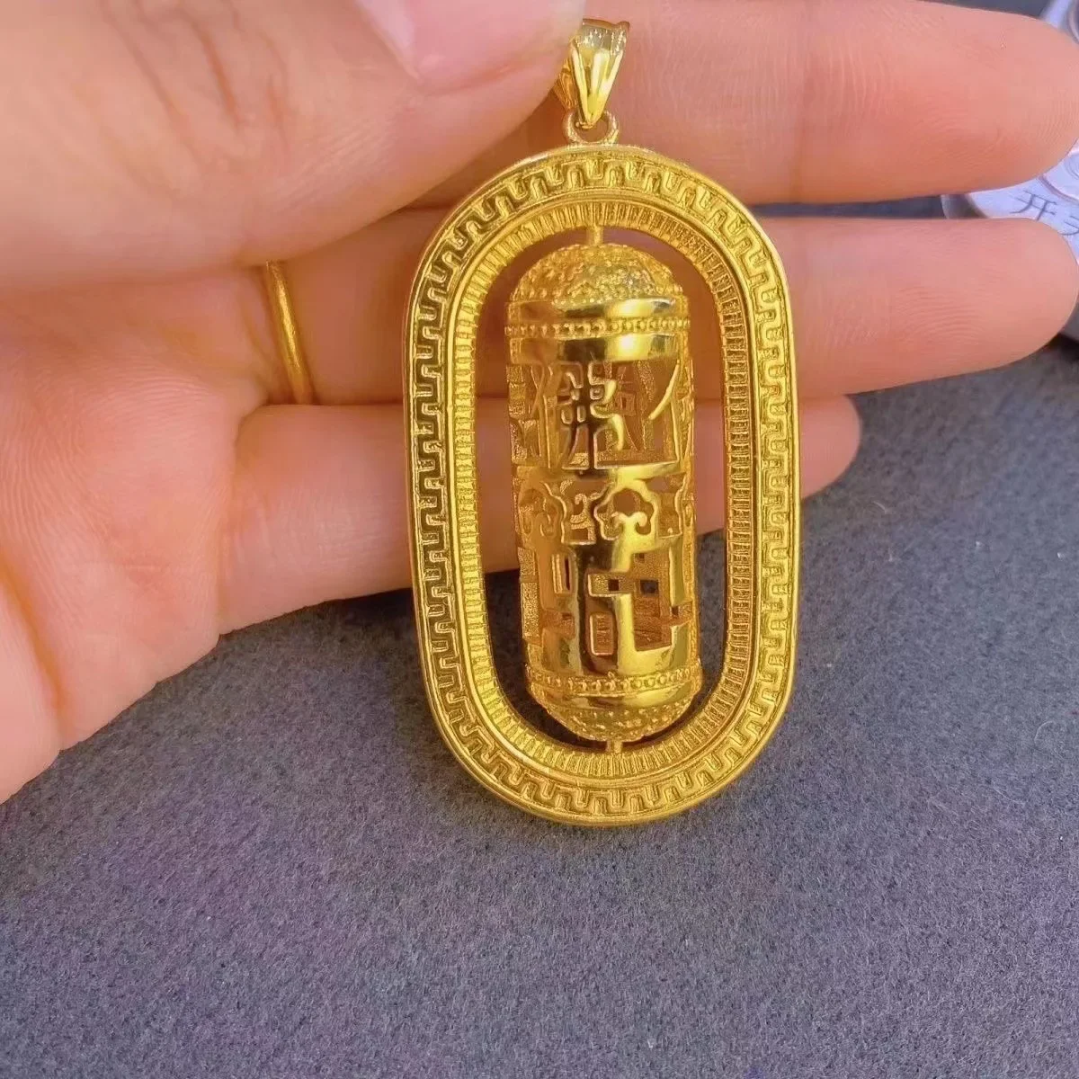 9999 24K oro real Buda personaje mantra de seis caracteres columna giratoria colgante cordón para hombres joyería collar de método antiguo