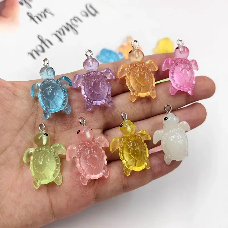 10 قطعة جميلة واضحة الفلورسنت السلاحف السحر لصنع المجوهرات الراتنج السلاحف البحرية الحيوانات قلادة سوار ذاتي الصنع المفاتيح