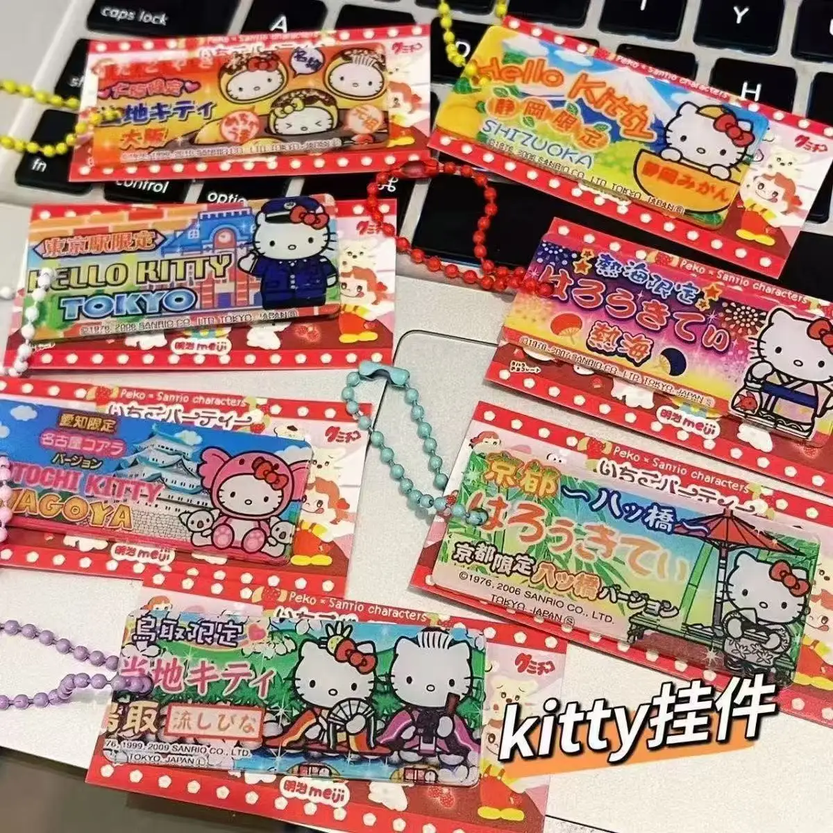 10pcs Hello Kitty Acrylic Pendant Keychain Bag Backpack Suitcase Decoration Children Toy Furniture Decoration Women Accessories