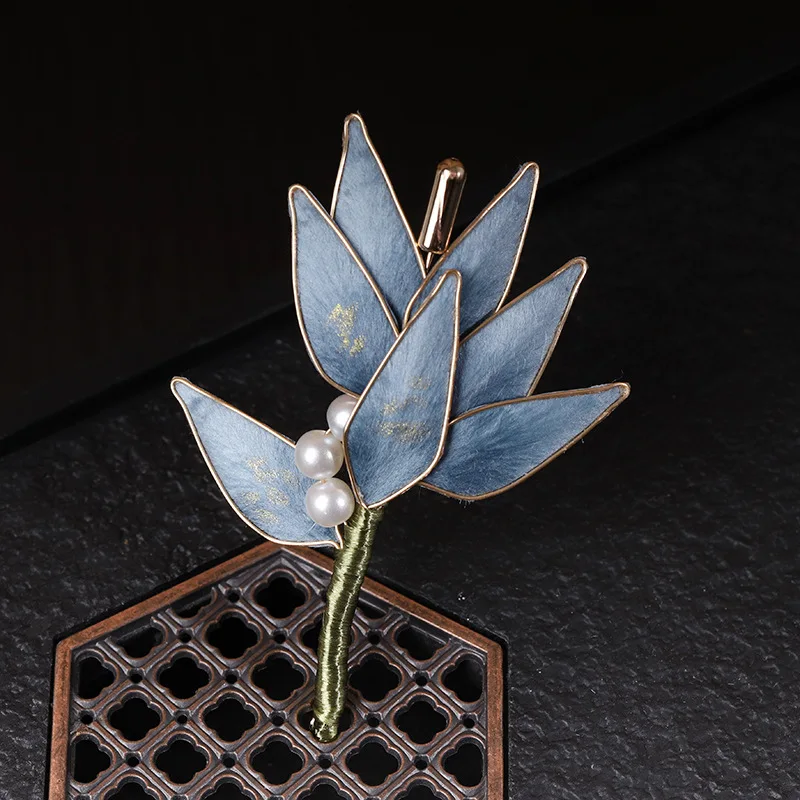 Chinese Style Hanfu Handmade Velvet Flower Bamboo Leaf Brooch Light Blue Faux Pearl Decor Elegant Corsage For Suit Sweater Coat
