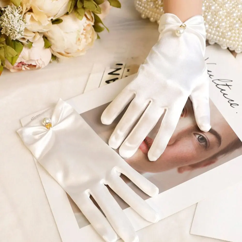 

Elegant Five Finger Bridal Gloves Pearl White Black Wedding Gloves Lolita JK Full Finger Gloves Women Girls