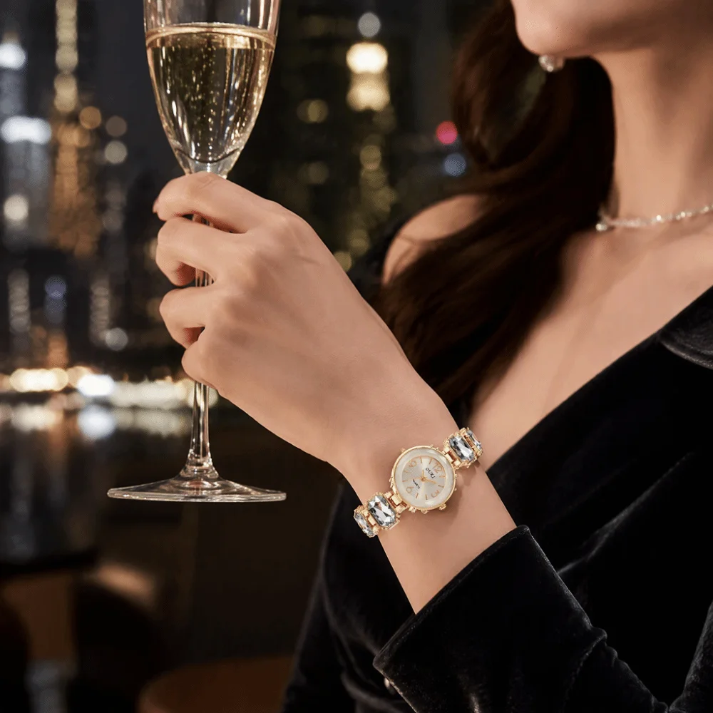 Rhinestone Quartz Watches Diamond Studded Watch Strap with Adjustable Bracelet Rotundity Shaped Watch Wrist Decoration Gift