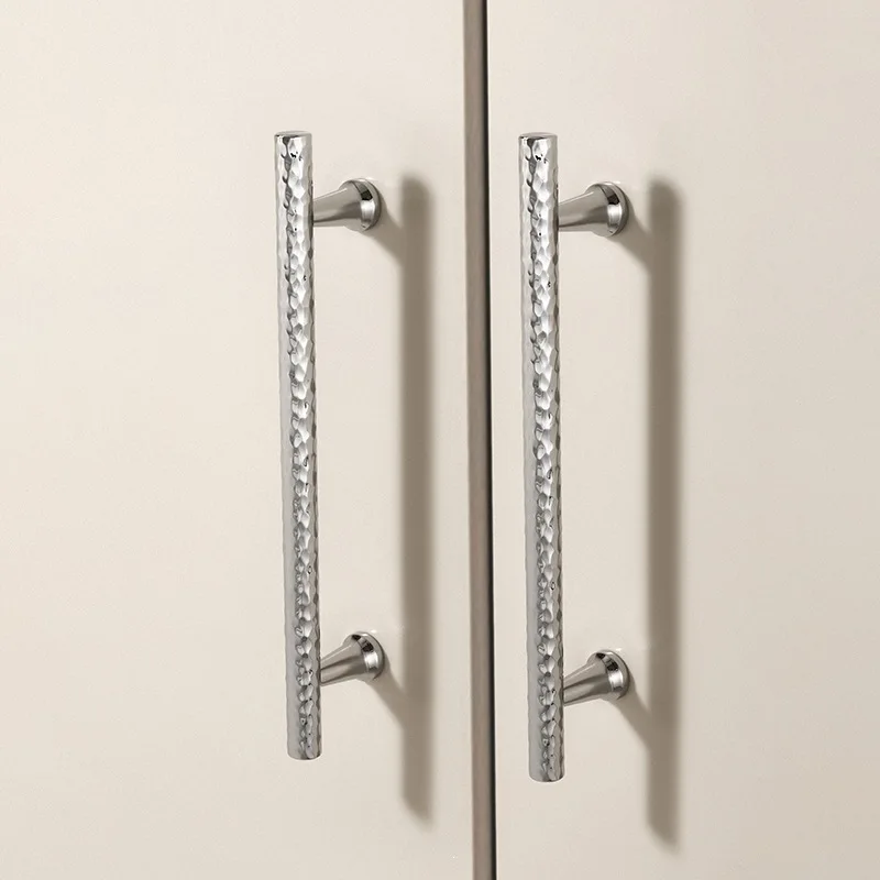 Nordic Hammered Furniture Handles Bright Silver Bedroom Wardrobe Door Handles Zinc Alloy Handles for Cabinets and Drawers