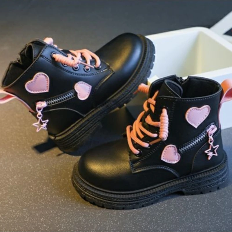 Girls Fashion Short Boots 2026 Autumn Winter New Arrival Soft Sole Lightweight Kids Boots Korean Style Ankle Boots