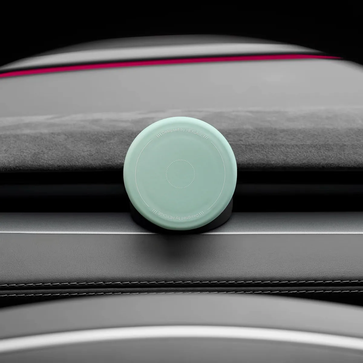 Versteckte magnetische Handyhalterung für die Mittelkonsole des Tesla Model 3 Highland Model Y YL Juniper, coole, modische Navigationshalterung – Detail 6