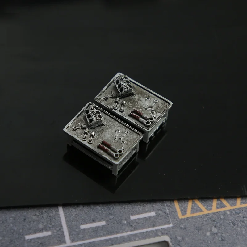 New 1/64 Engine Workbench Miniature Scene Model DIY Scene With Hand Painted Garage Resin Material Collectibles Toy Ornaments
