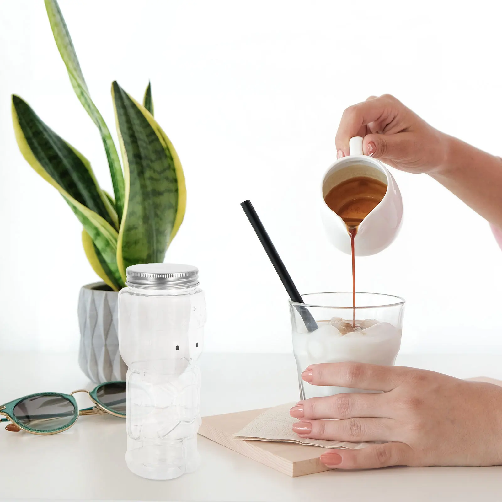 

10pcs Nutcracker Drink Bottles 350Ml Clear Plastic Beverage Containers Holiday Candy Jars For Christmas Party Decor Portable