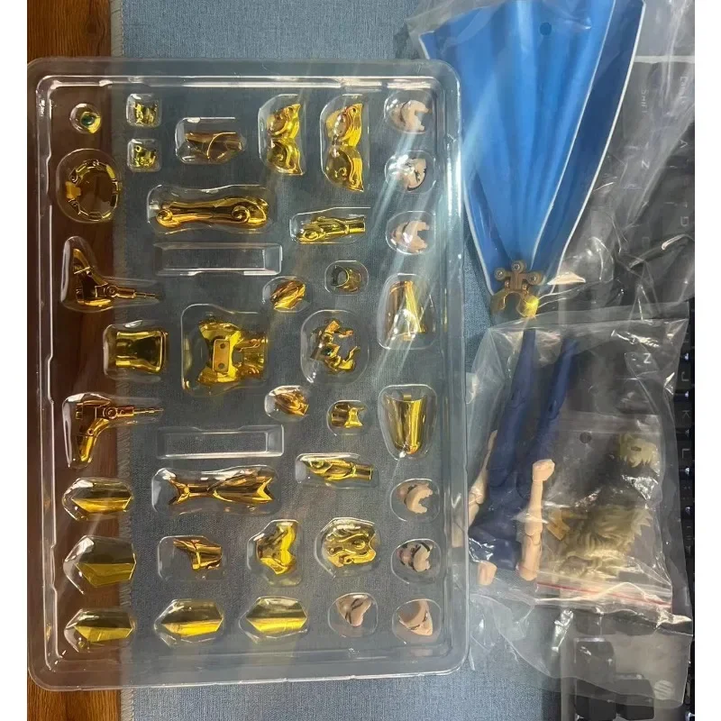 In Stock CS Model Saint Seiya Myth Cloth EX 2.0 Lion/Leo Aiolia Gold Knights of The Zodiac Action Figure