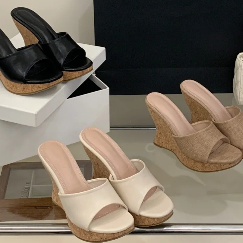 

2026 Summer New One Strap Wedge Slippers Round Open Toe Platform Fashion Sandals