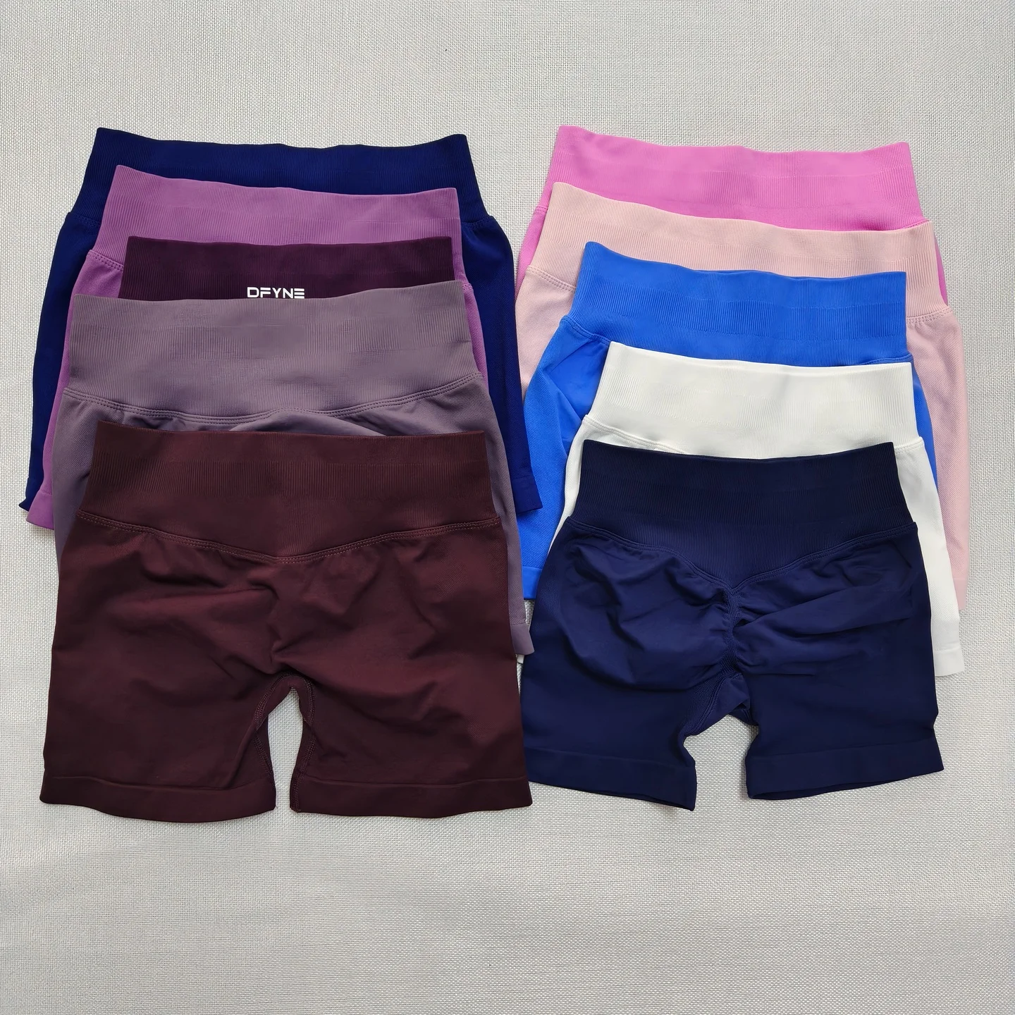 

Women's High-Waisted Yoga Shorts Butt-Lifting Sports Running Fitness Leggings Activewear