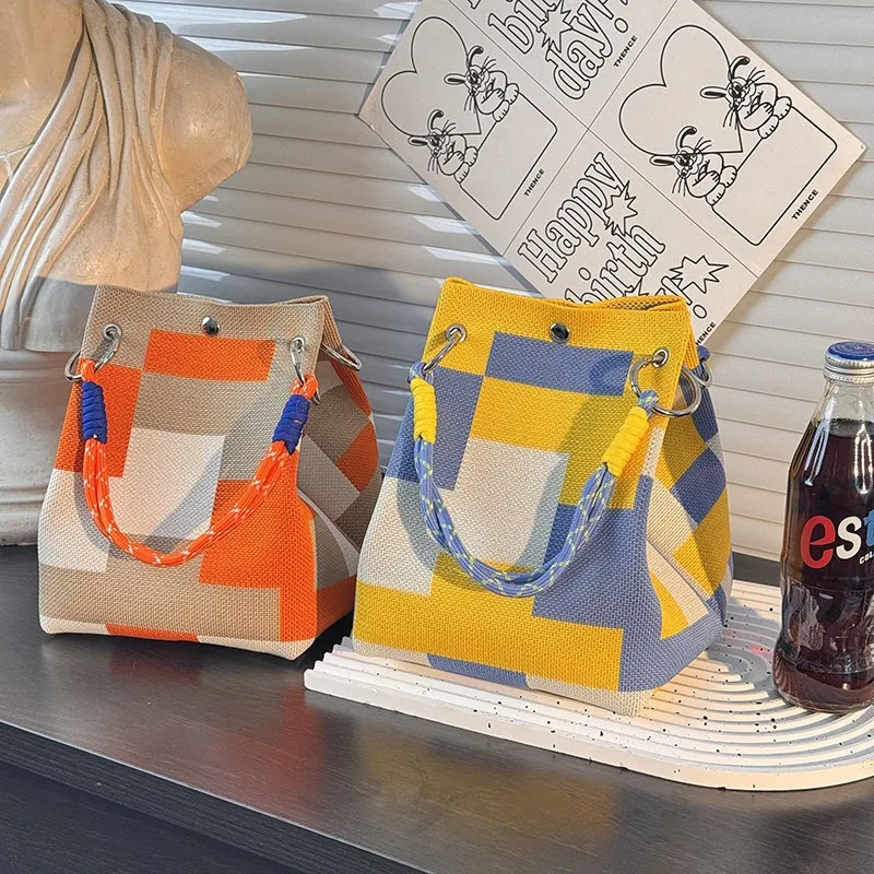 

Fashion Korean Style Bucket Bag Niche Contrasting Stripe Handbag Simple Versatile Knitted Bag Portable Large-capacity Square Bag