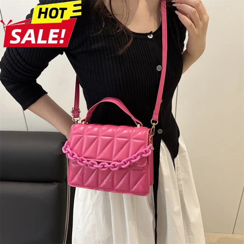 2026 Diamond Chain Handbag Women's Fashion Retro Embossed Small Square Bags Women's Single Shoulder Crossbody Bags A Luxury Bags