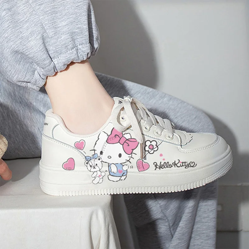 Zapatos de Hello Kitty Y2K para niños, zapatillas deportivas de Anime Kawaii Sanrio, zapatillas de dibujos animados de corazón para niñas, juguetes de estilo universitario informal para niños