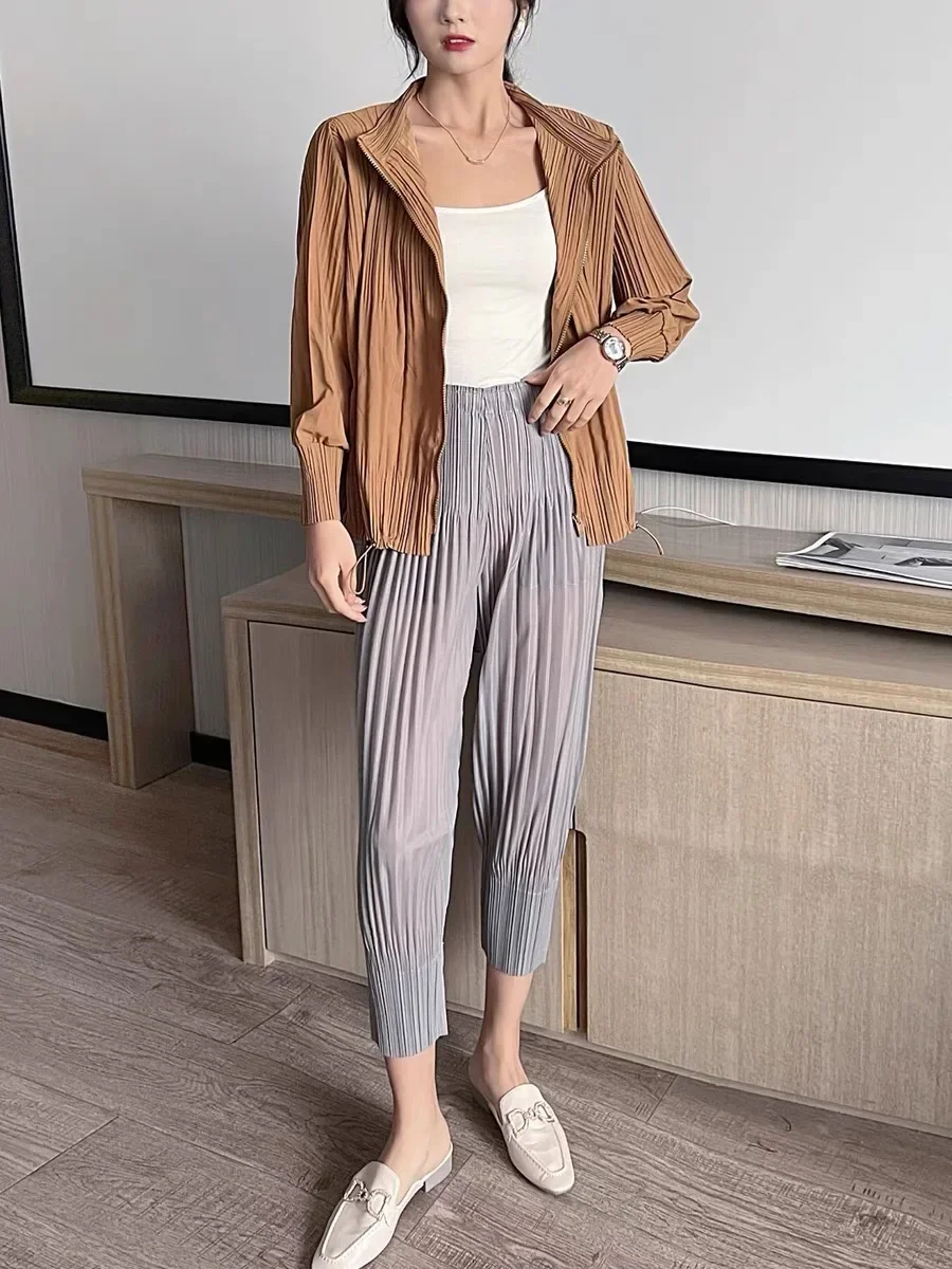 YUDX Pleated 2024 Autumn New Casual Jacket Zipper Cardigan Loose Large Size Temperament All Over The Bundle Mouth Windbreak Coat