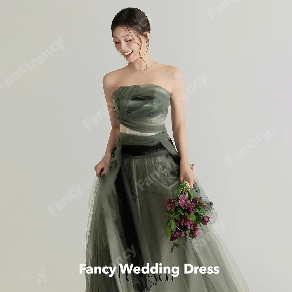 Fancy Simple Strapless A Line Wedding Dress A Line Tulle Sleeveless Bridal Gown Floor Length Back Corset 웨딩드레스 Custom Made