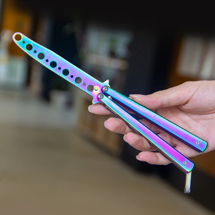 Portable butterfly training knife, no edge butterfly comb training tool, suitable for outdoor games and hand movement exercises