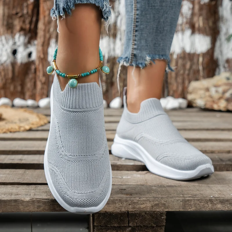 

Women Vulcanized Shoes High Quality Women Sneakers Slip On Flats Shoes Women Loafers Plus Size 42 Walking Flat