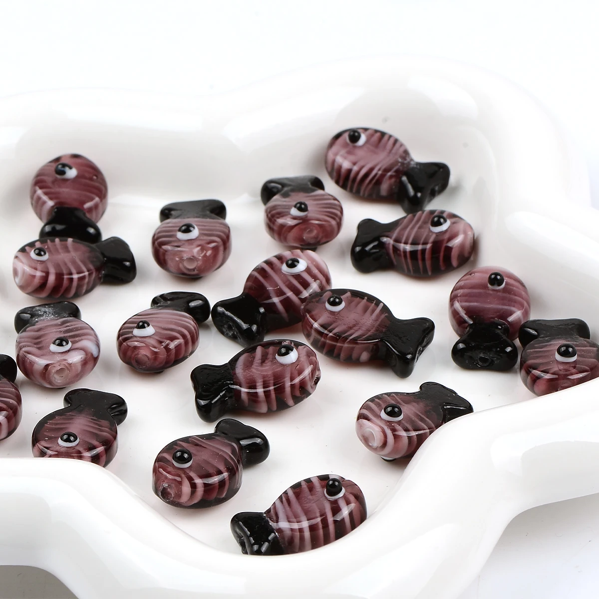 5 Stück/10 Stück kreative braune Streifen schwarze Fischschwanz-Glasur-Glasperlen für Schmuckherstellung DIY lose Distanzperlen und Perlensortimente