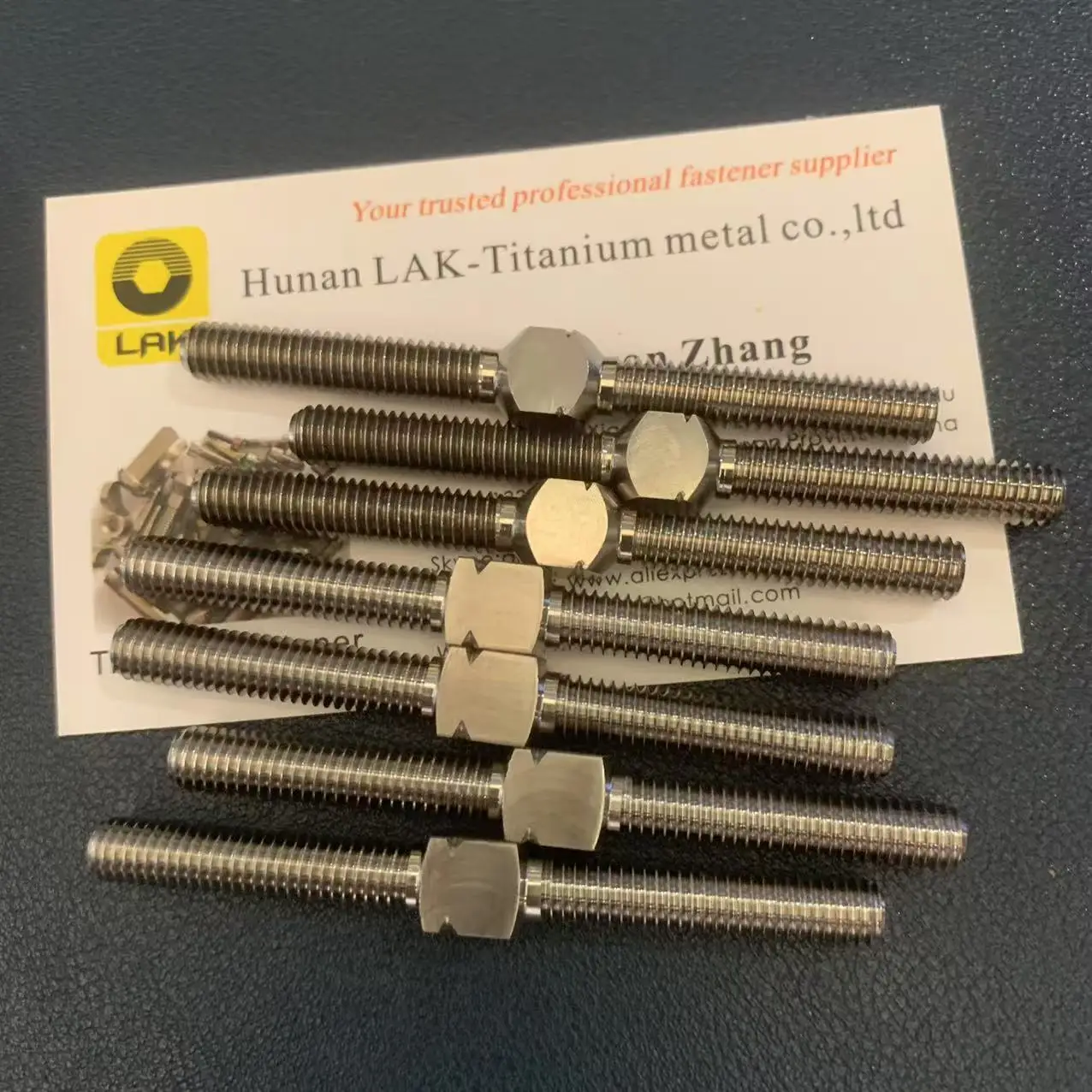 M6x70 مربع 8 مللي متر LAK-تيتانيوم مسدس توجيه RC وصلة ربط المقطورة قضيب مع الخيط الأيسر والأيمن Gr5