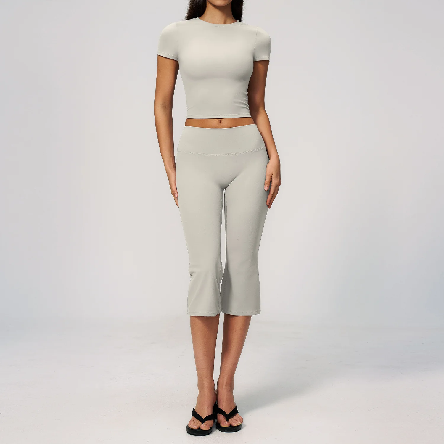 Women 2 Piece Yoga Set Short Sleeve Crop Top High Waist Capris Flare Pants Fitness Gym Activewear Sportswear Pilates