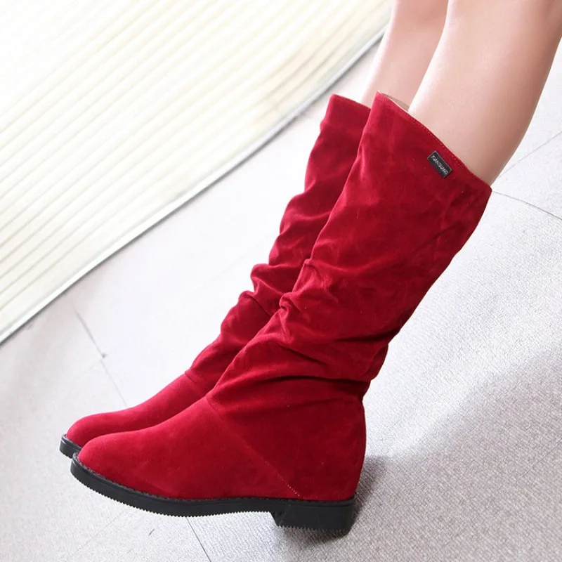 Chaussures décontractées à talons bas pour femmes, bout rond, rouges, douces et confortables, mi-mollet, bottes de chevalier en velours floqué solide, grande taille