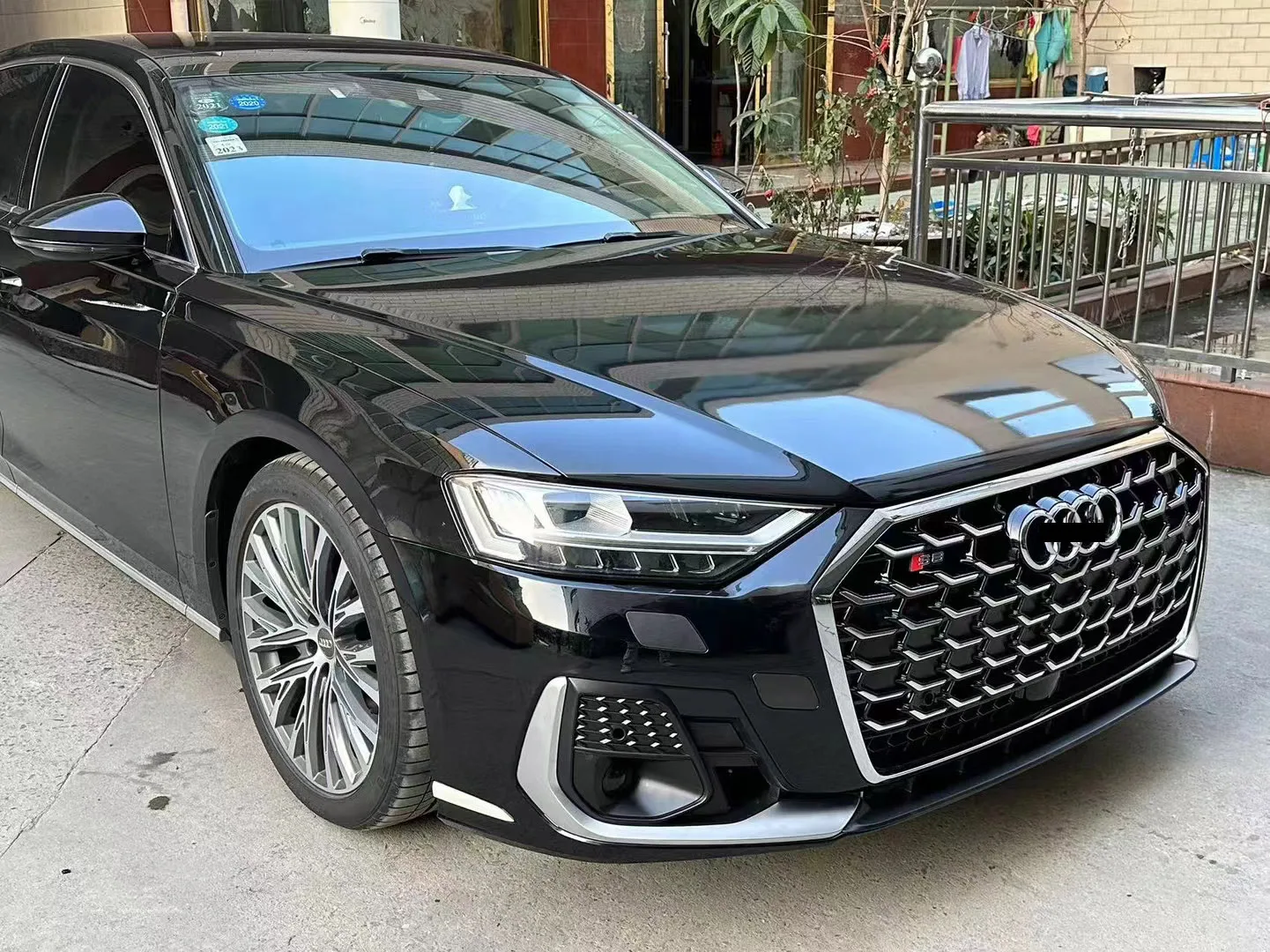 D5 To 2023 Horch Style Front Bumper For 2019 to 2022 A8 Modification PP material D5/A8 to S8 Front Bumper With Grille