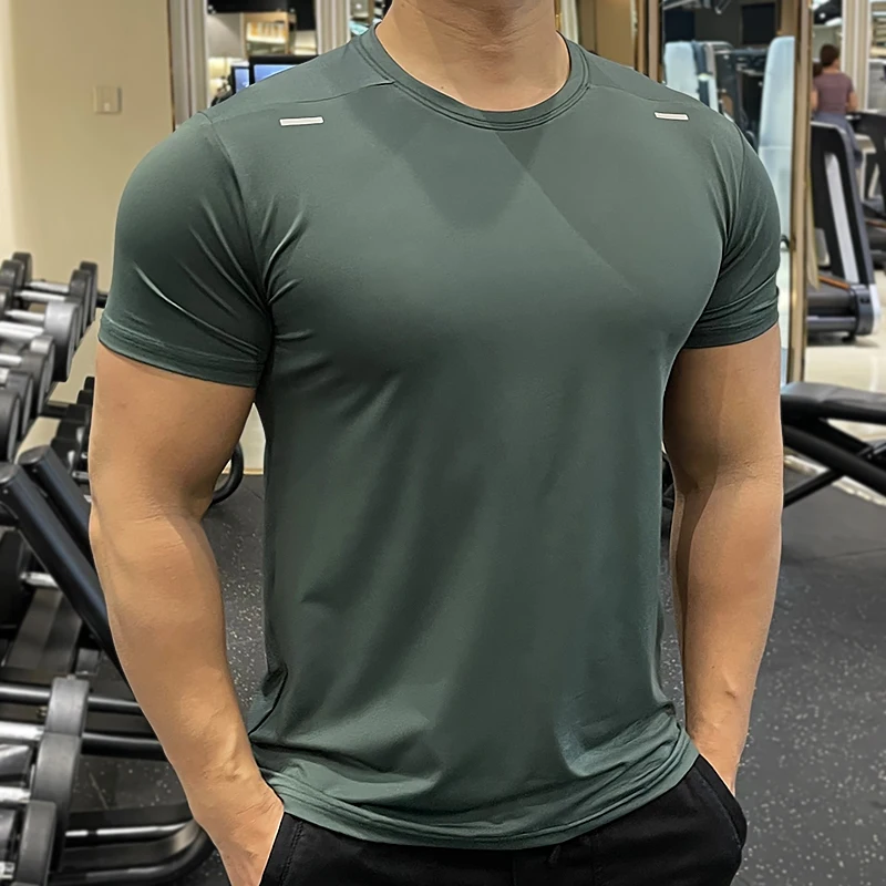 Men Running T-shirt Sports Fitness Bodybuilding Short Sleeve Tops Training Gym Basketball Elastic T Shirts Man Summer Causal Tee