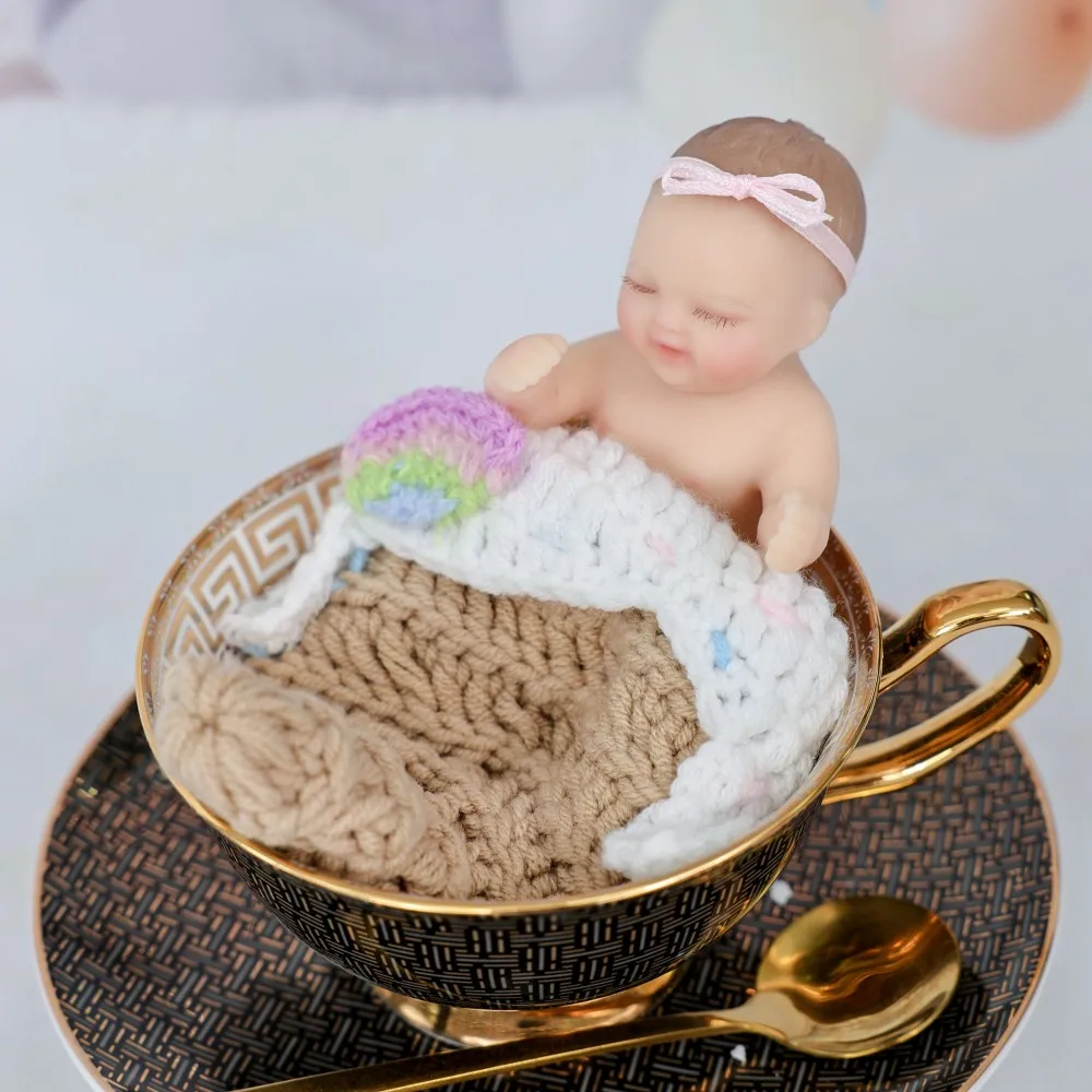 Cloveray 4 inch Mini Realistic Finished Baby Reborn Silicone Body Doll Handmade Platinum Silicone Soft Toy For Girls Xmas Gift